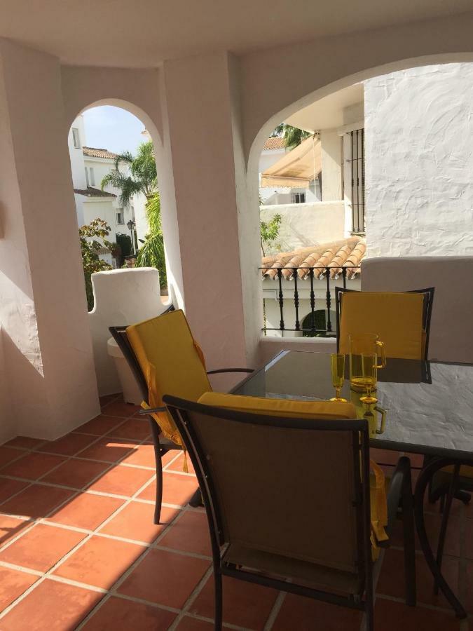 Beautiful 2 Bedroom Apartment @ Puerto Banus! Marbella Luaran gambar